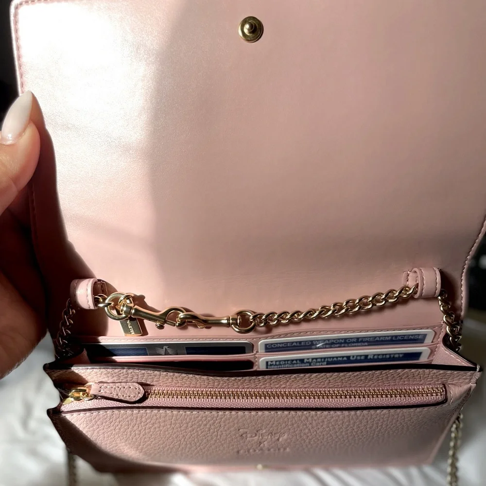 NWOT Disney x Coach Dalmatian Foldover crossbody 🥰 - Picture 3 of 5